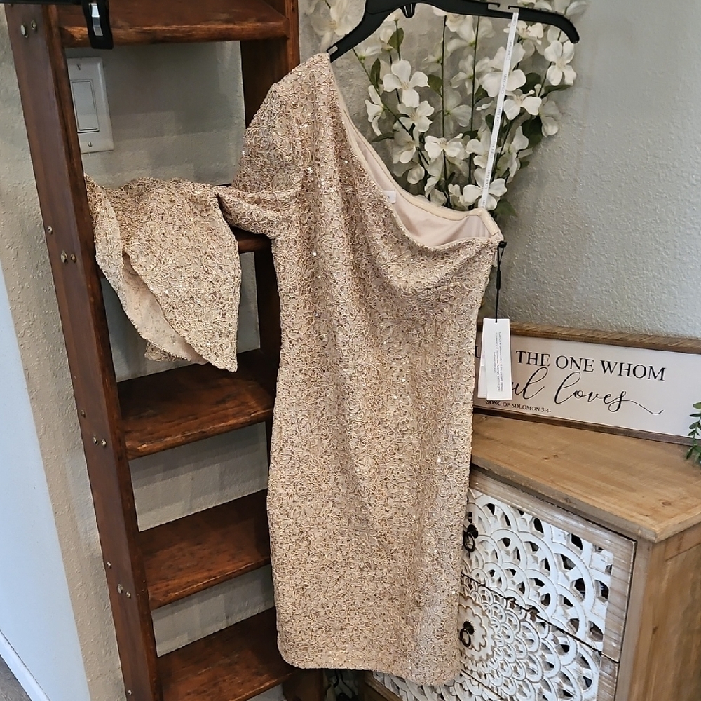 Elegant Calvin Klein One-Shoulder Dress NWT - Picture 2 of 5